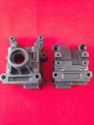 Losi 5ive Front diff housing hd racing