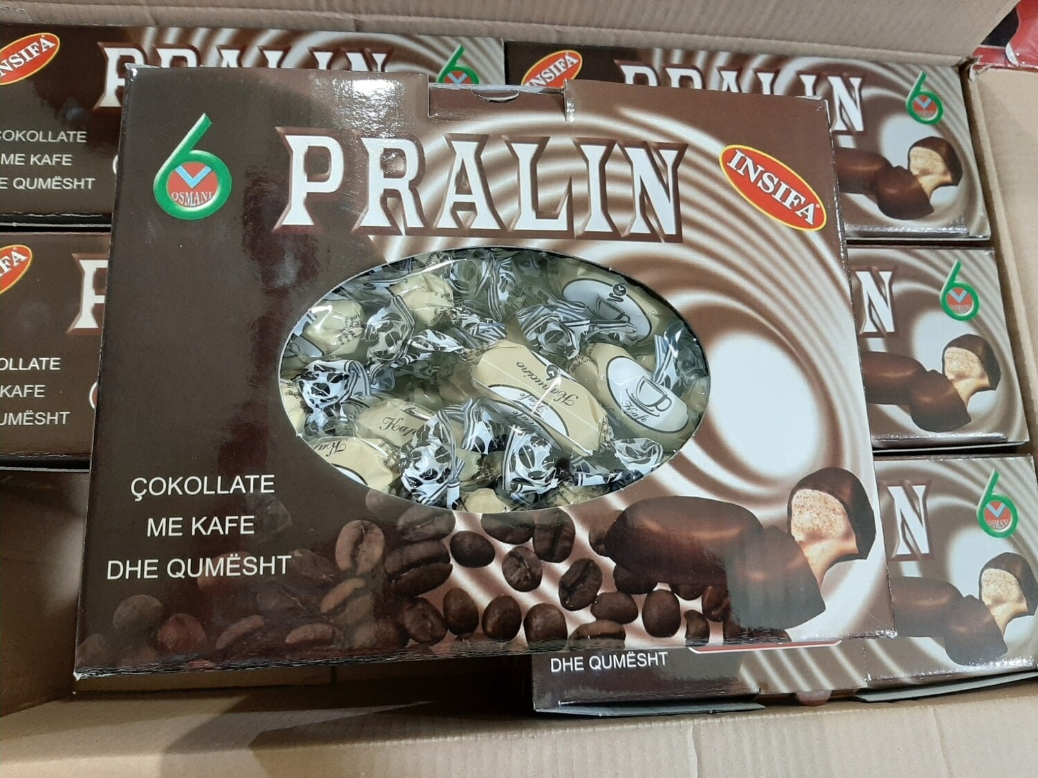 Çokollatë Pralin me kafe