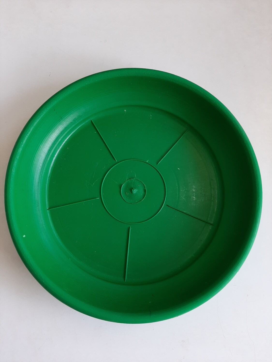 Pjate plastike 25cm