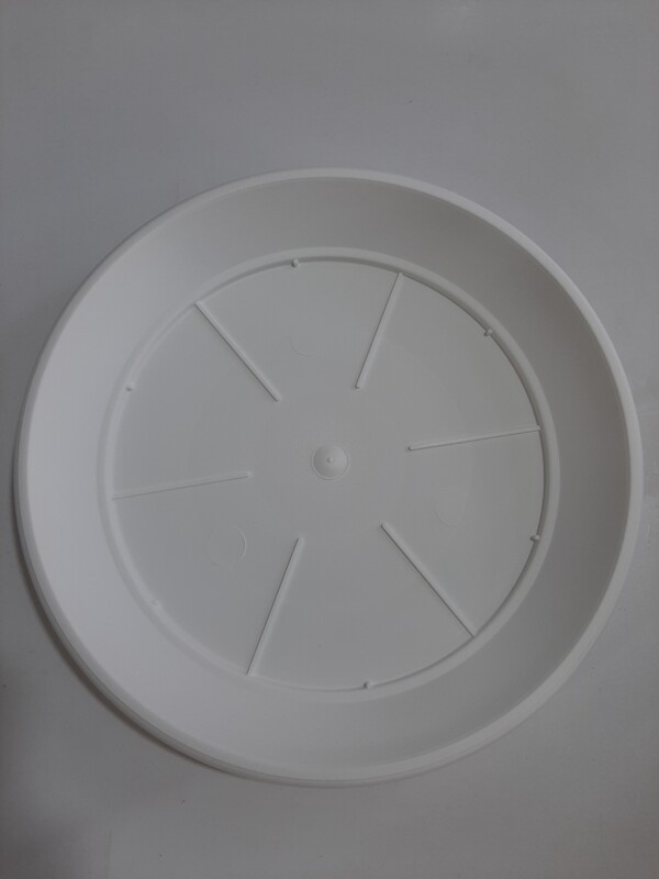 Pjate plastike 30cm