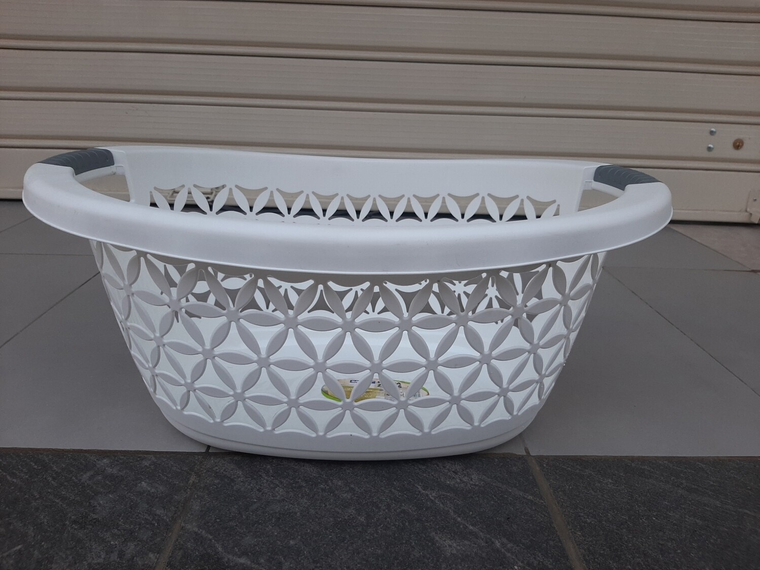 Kosh për rroba 58x40x26cm 30litër
