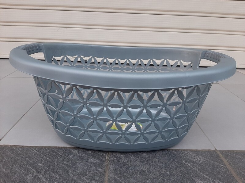 Kosh për rroba 58x40x26cm 30litër
