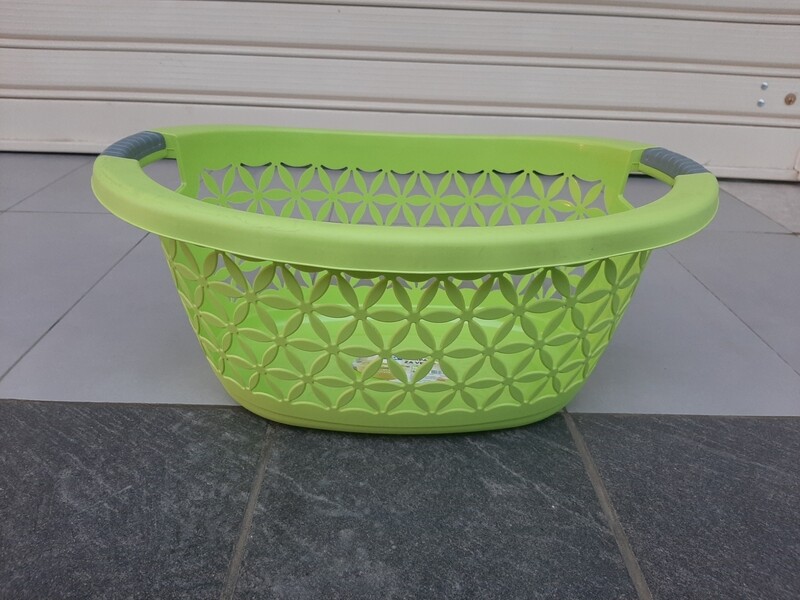 Kosh për rroba 58x40x26cm 30litër