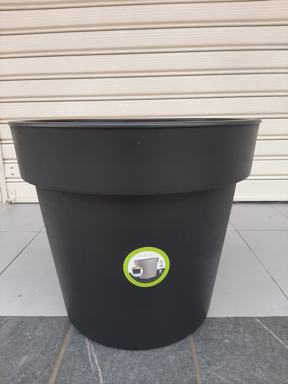 Vazo lulesh Melrose (me bordurë përforcues ) + 4 rrota 60cm 93 litër