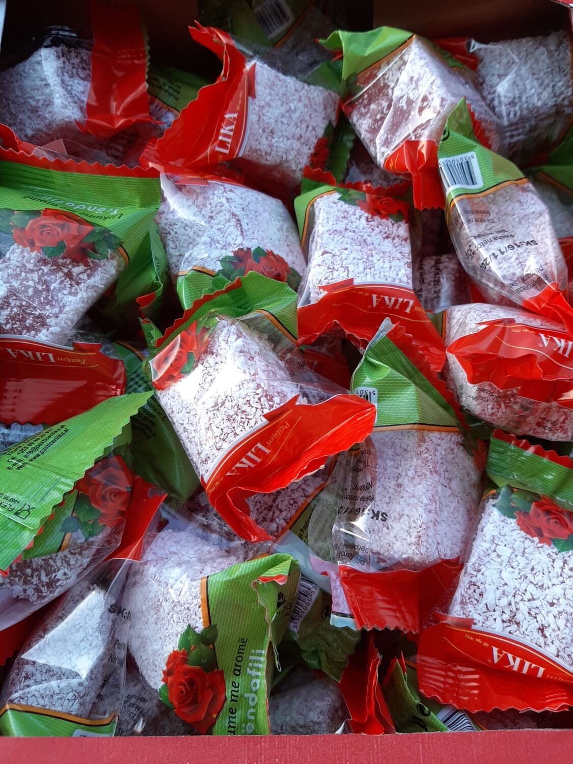 Llokume aromatike me trandafil