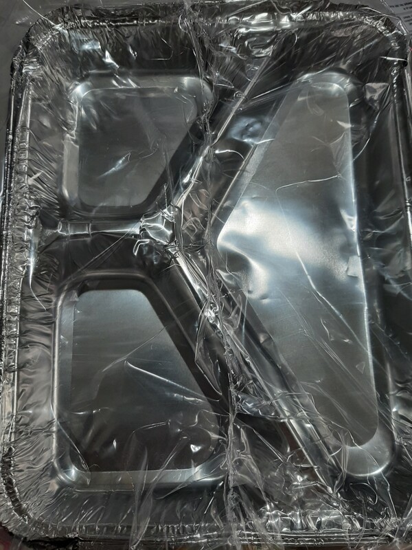 Vasketa me 3 ndarje  + kapak 22x18 cm