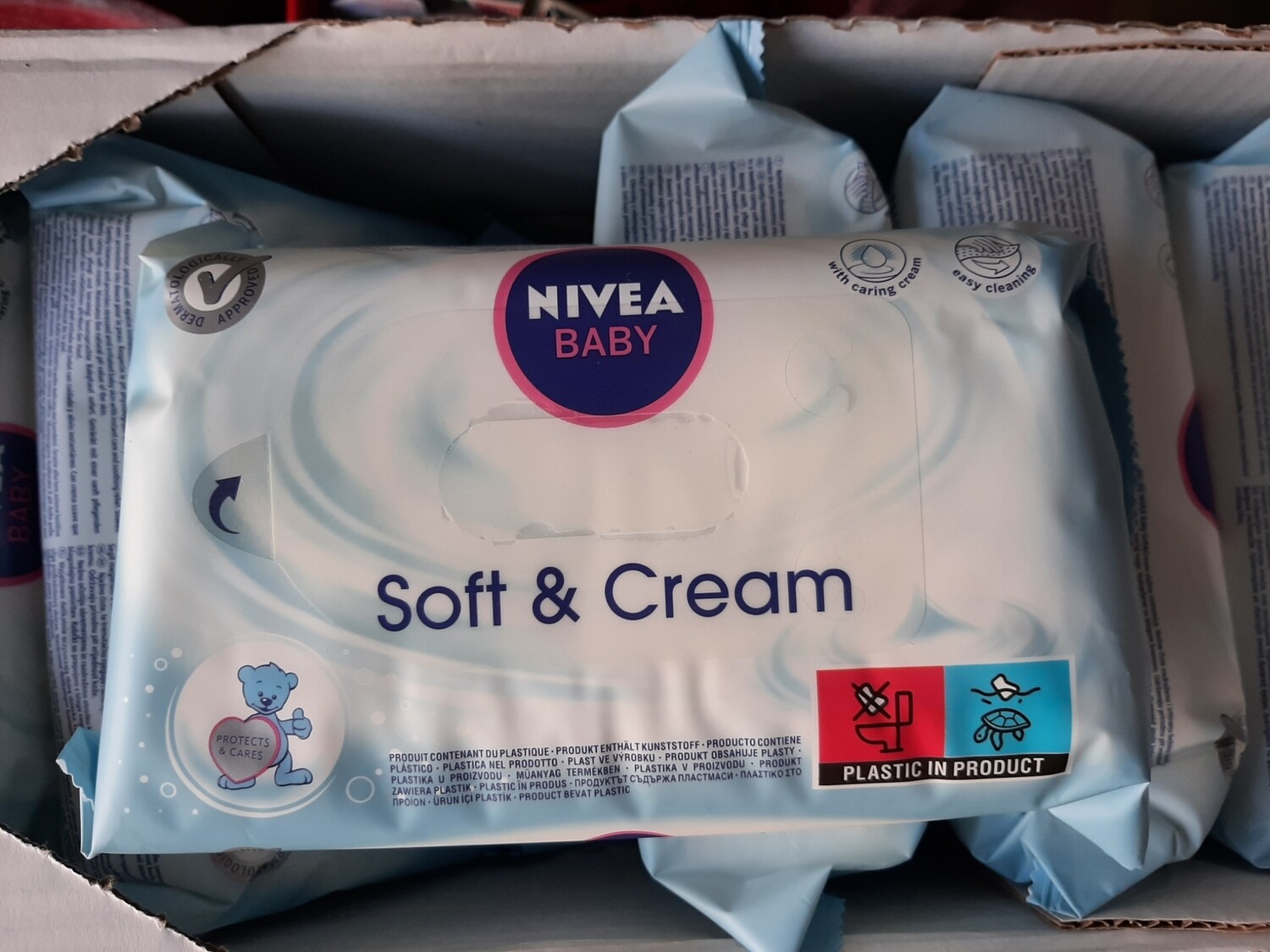 Letër e lagur Nivea 63 copë