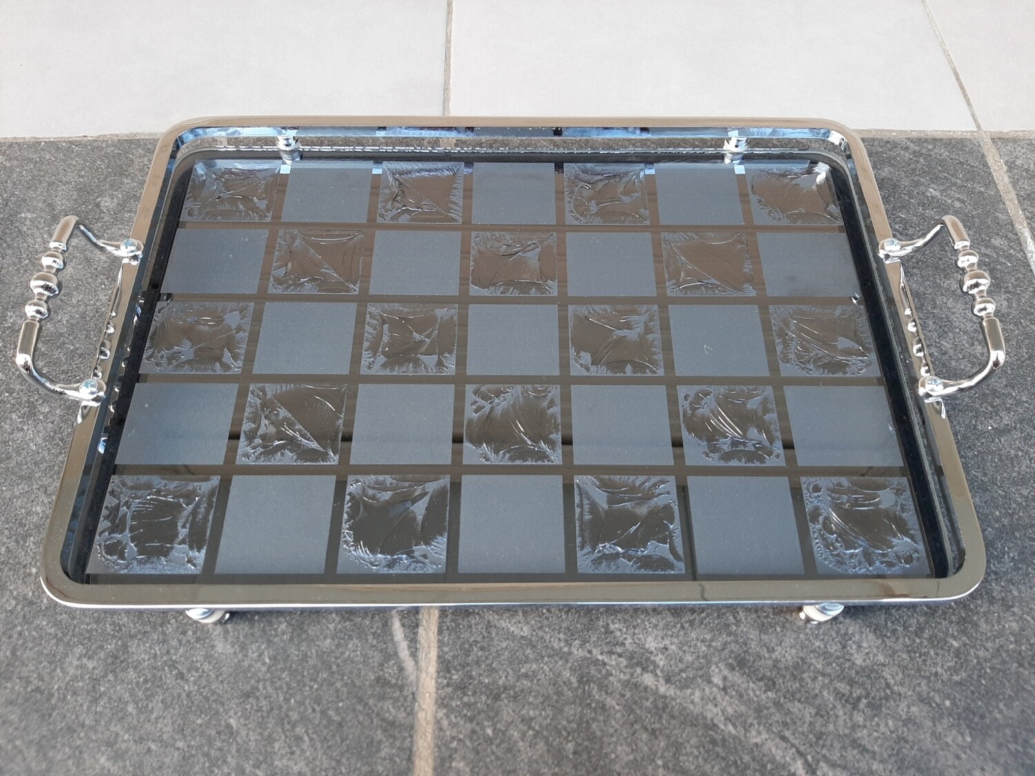 Tabaka xhami 39x25cm