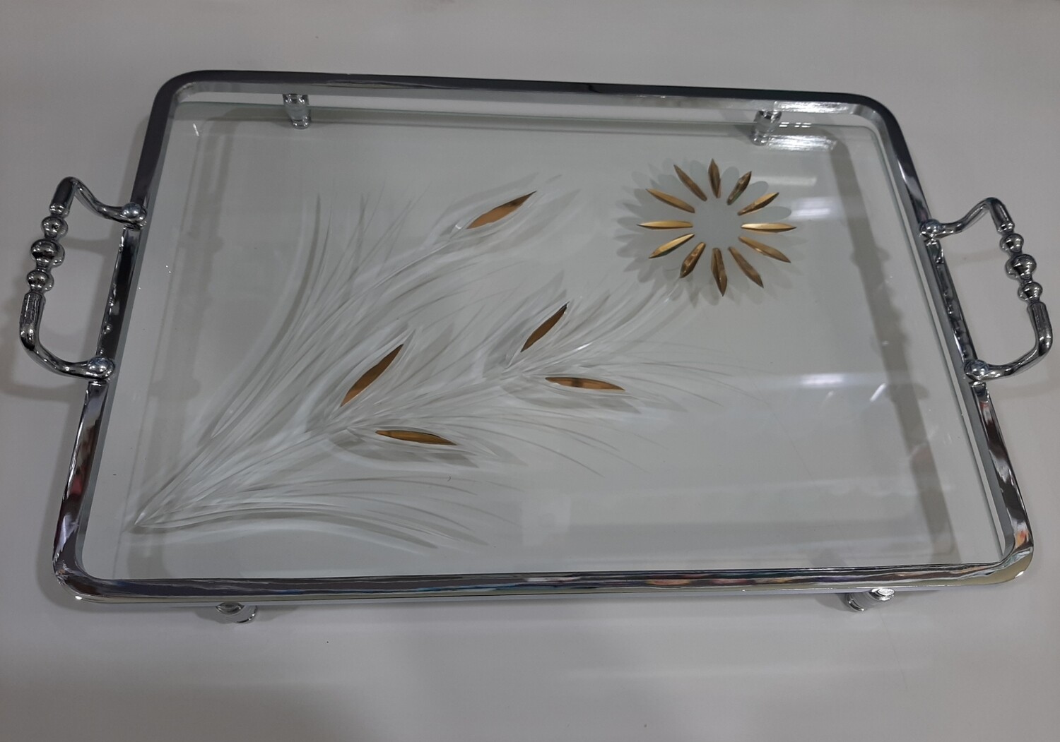 Tabaka xhami 39x25cm