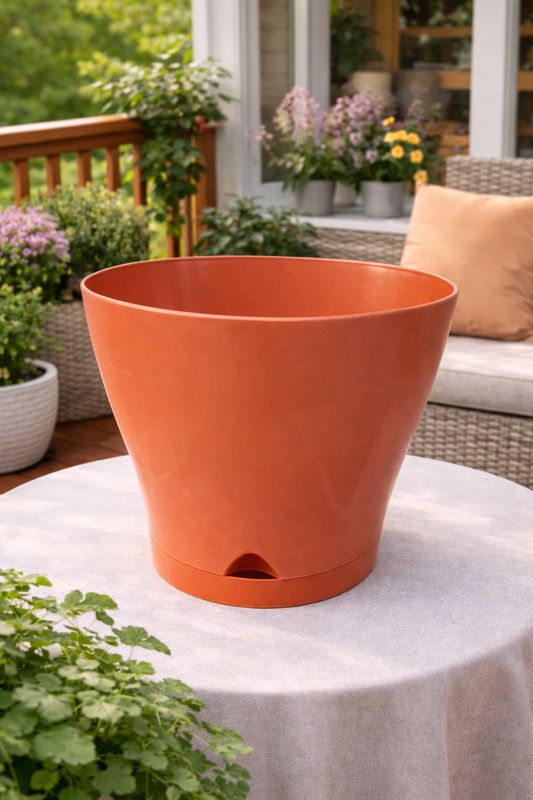 Vazo lulesh Rei + pjata Ø25x24cm 7.9 litër Vazo lulesh Rei + pjata Ø25x24cm 7.9 litër