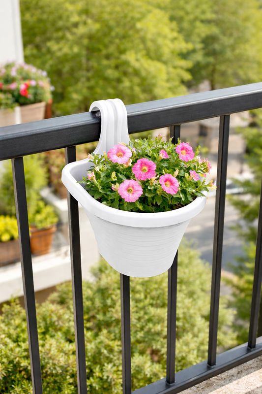 Vazo për varje në ballkon 20x27.5x24.5 3 litër