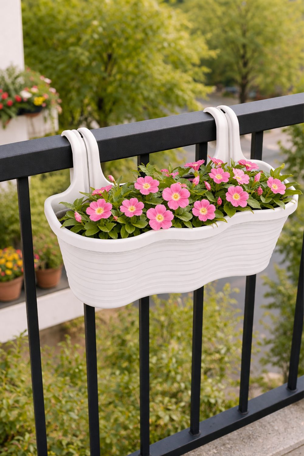 Vazo për varje në ballkon 53x29x25.5cm 10 litër