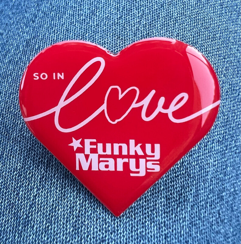 Pin &quot;SO IN LOVE&quot;