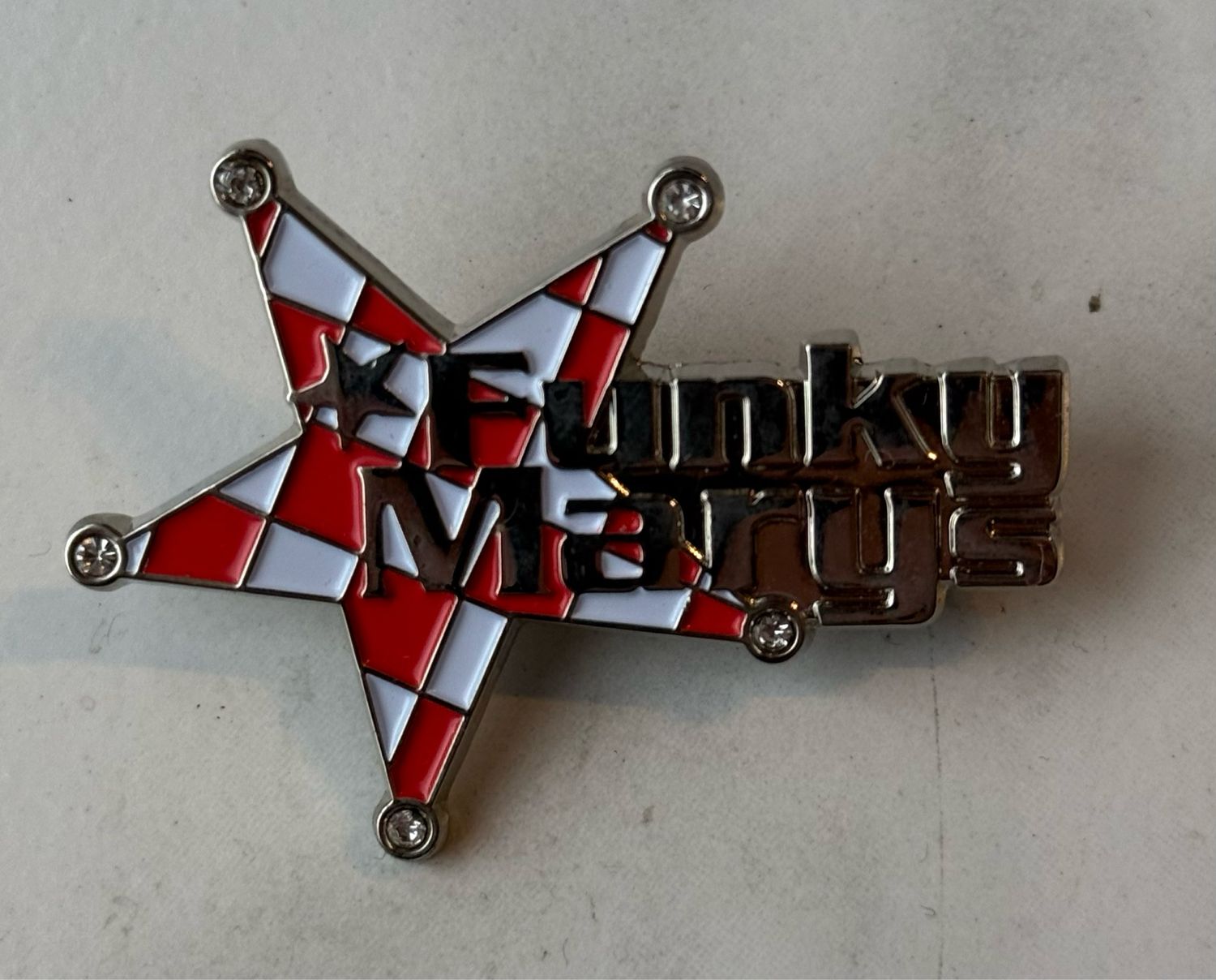 Pin &quot;FUNKY MARYS&quot;