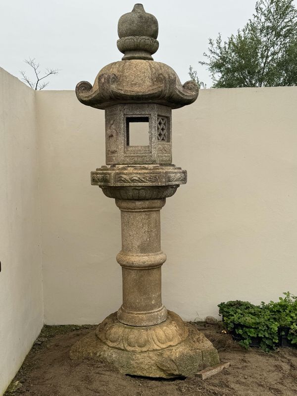 Lanterne antique Kasuga