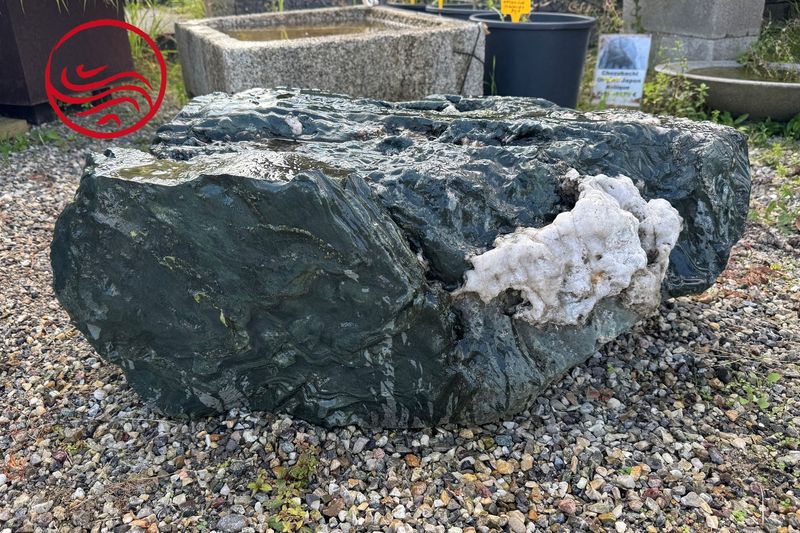 Roche  Sanba-seki origine Japon