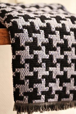 Mosaic black-blue scarf (Kaulahuivi)