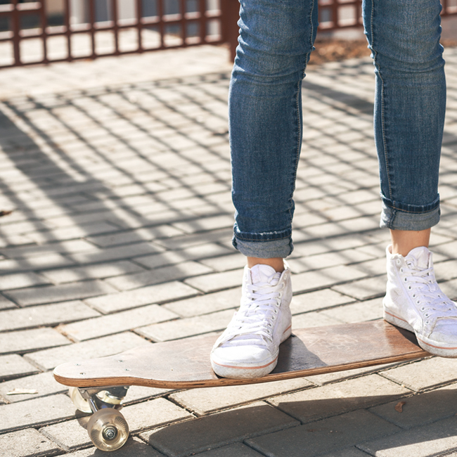 DENIM SKINNIES