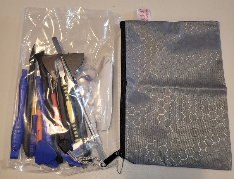 Phone and laptop repair tool set