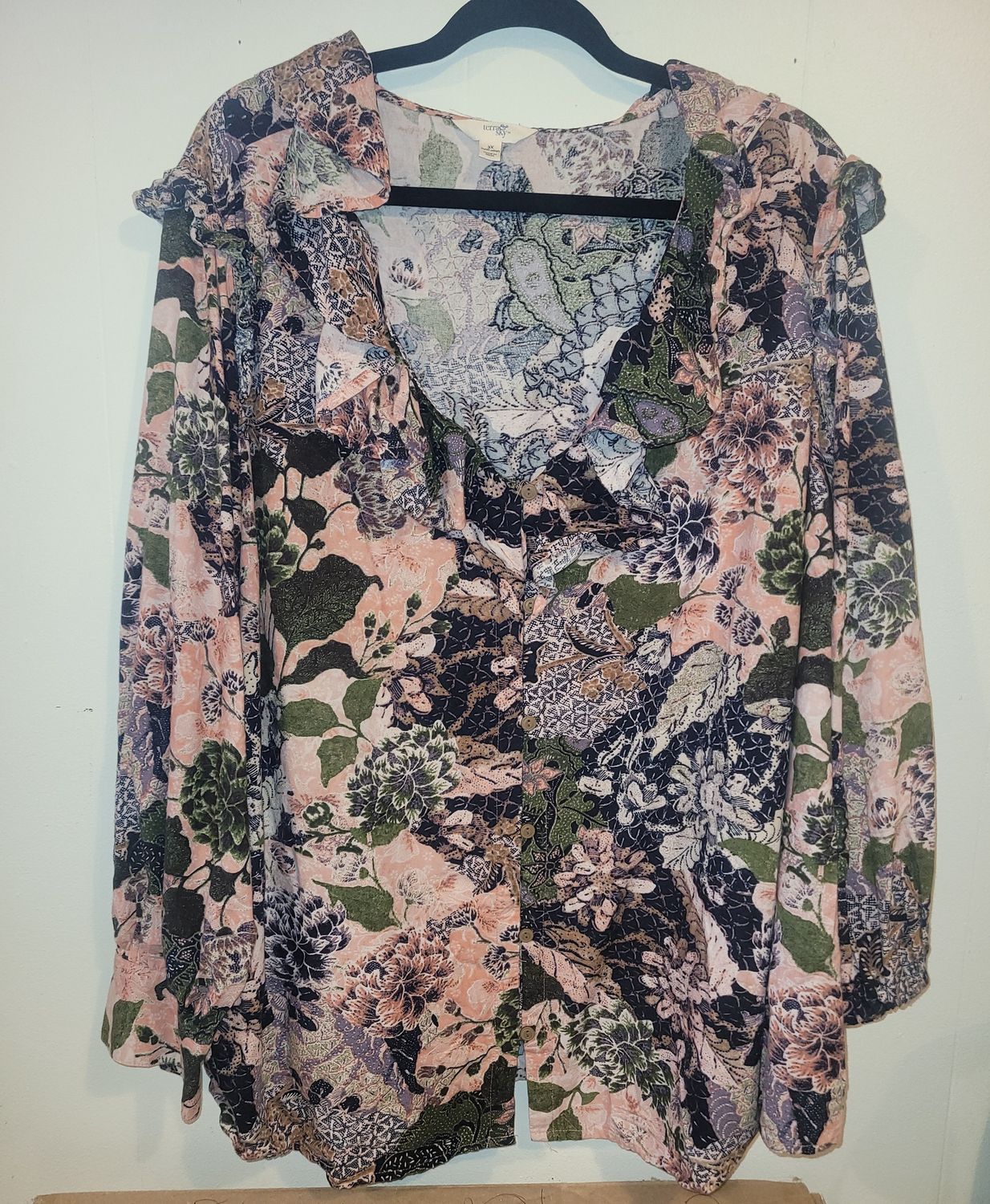 Terra Sky Button up Floral and Fauna Dress Blouse, Size: 3X