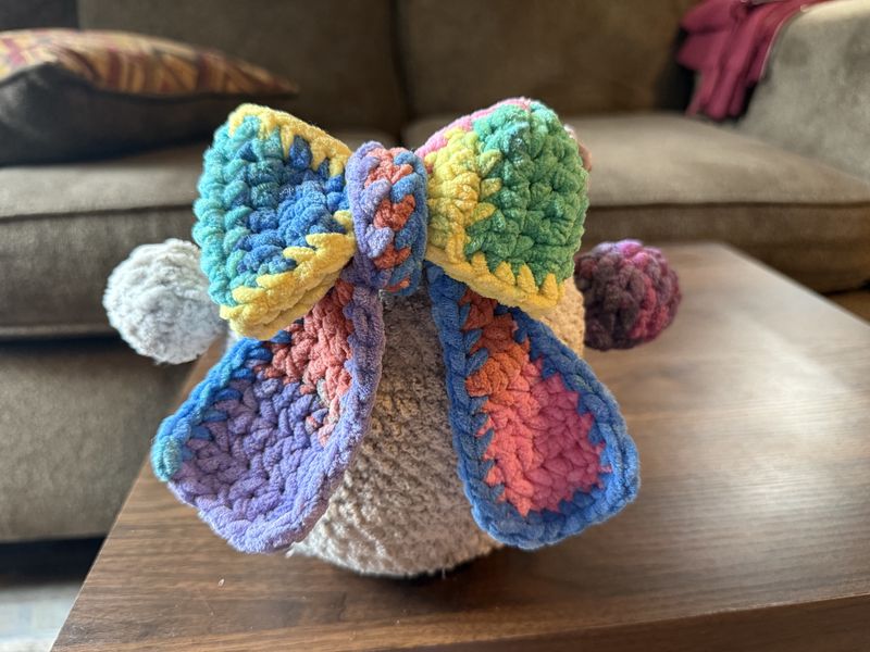 Bow hair accessory