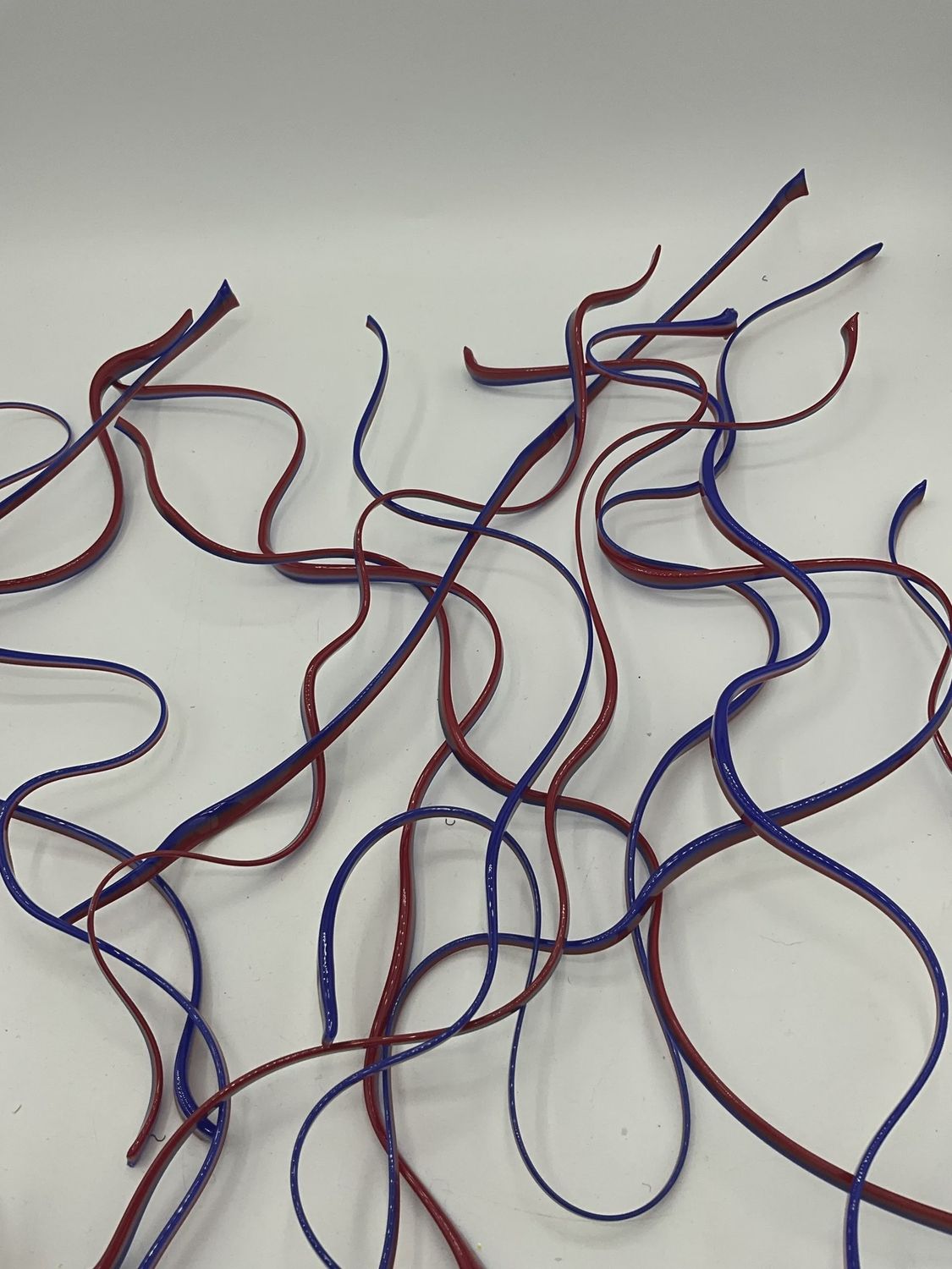 BE9103 Red &amp; Blue Vitrigraph Serpentine