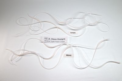 BE0034 Light Peach Cream Vitrigraph Stringer