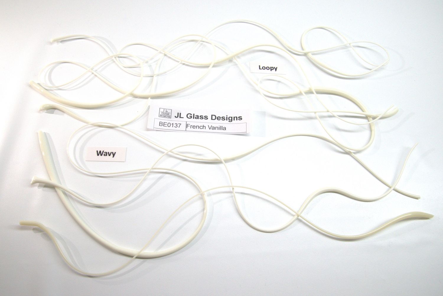 BE0137  French Vanilla Vitrigraph Stringer