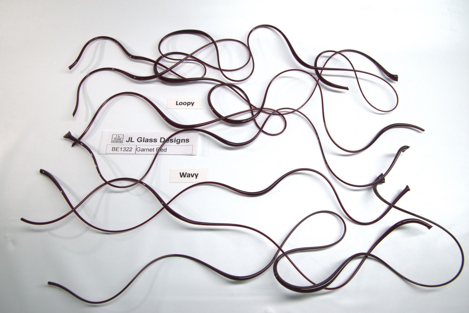 BE1322 Garnet Red Vitrigraph Stringer
