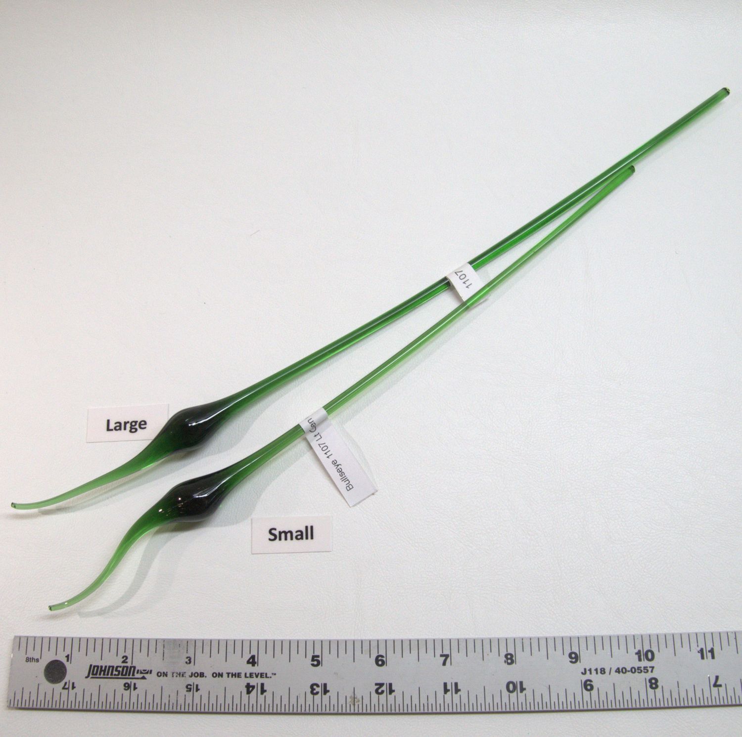 BE1107 Light Green Bulbs