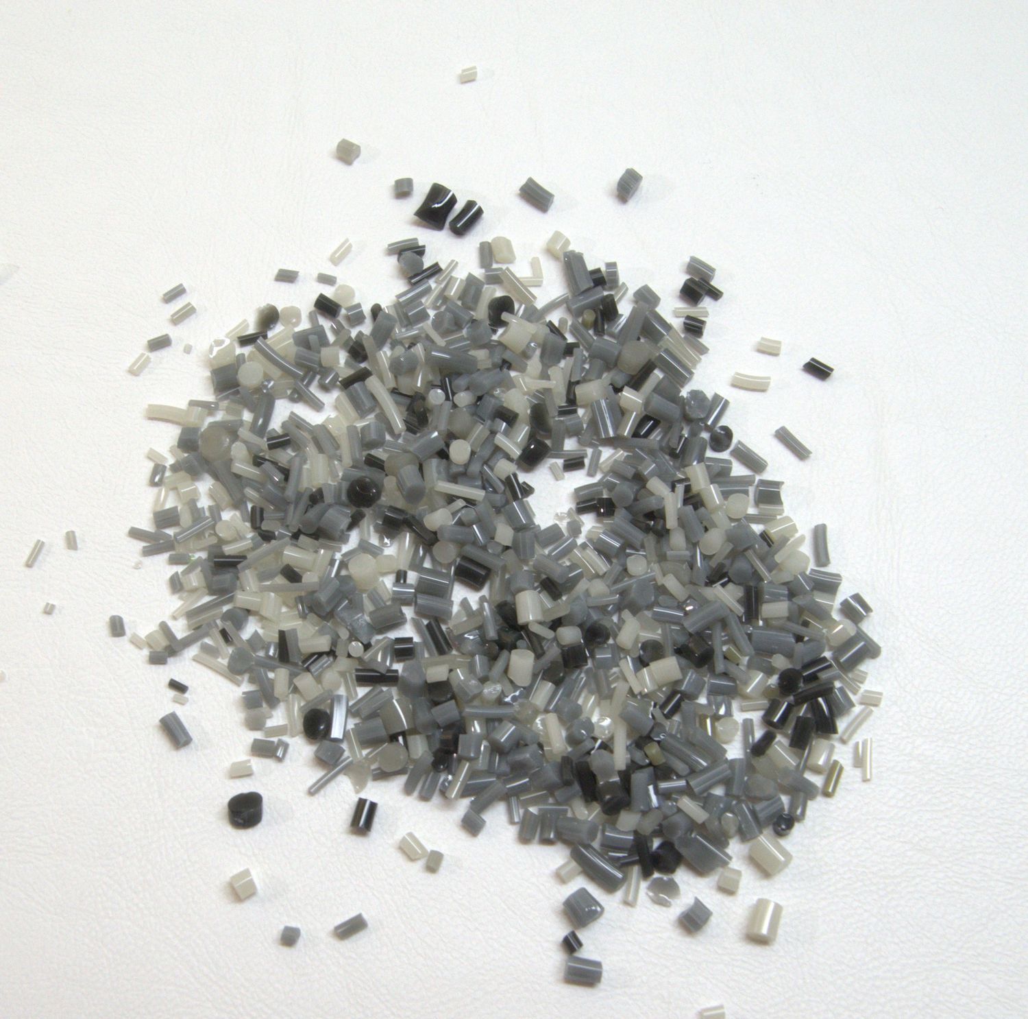 BE9025 Mixed Grays Bits&#39;n&#39;Pieces