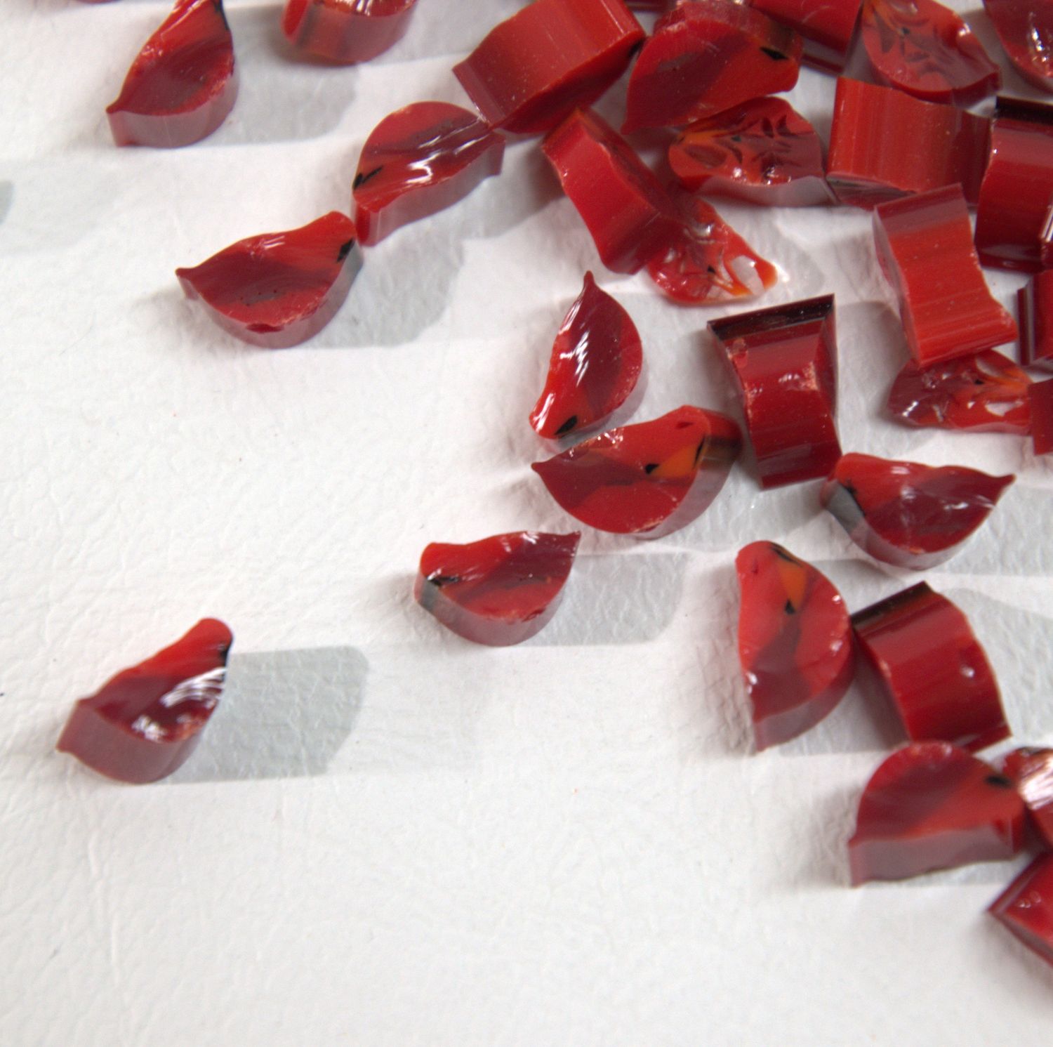 BE9014 Red Cardinal Cane &amp; Murrini, Style &amp; Type: 1 Oz Cane Murrini