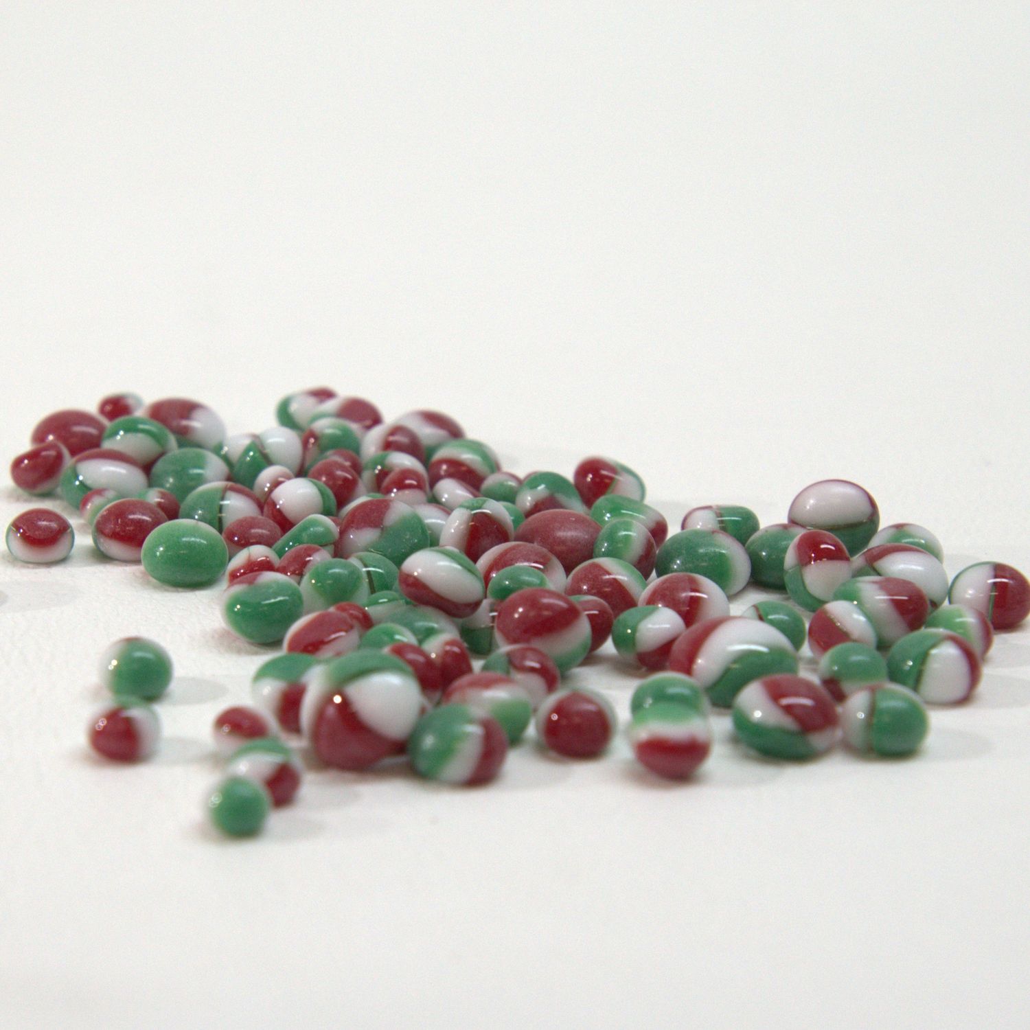 BE9036 Christmas 4-Way 1 Oz Dots Standard