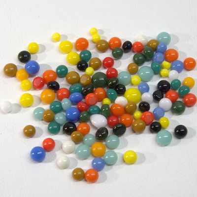 BE9004 Mardi Gras Mix 1 Oz Dots Standard