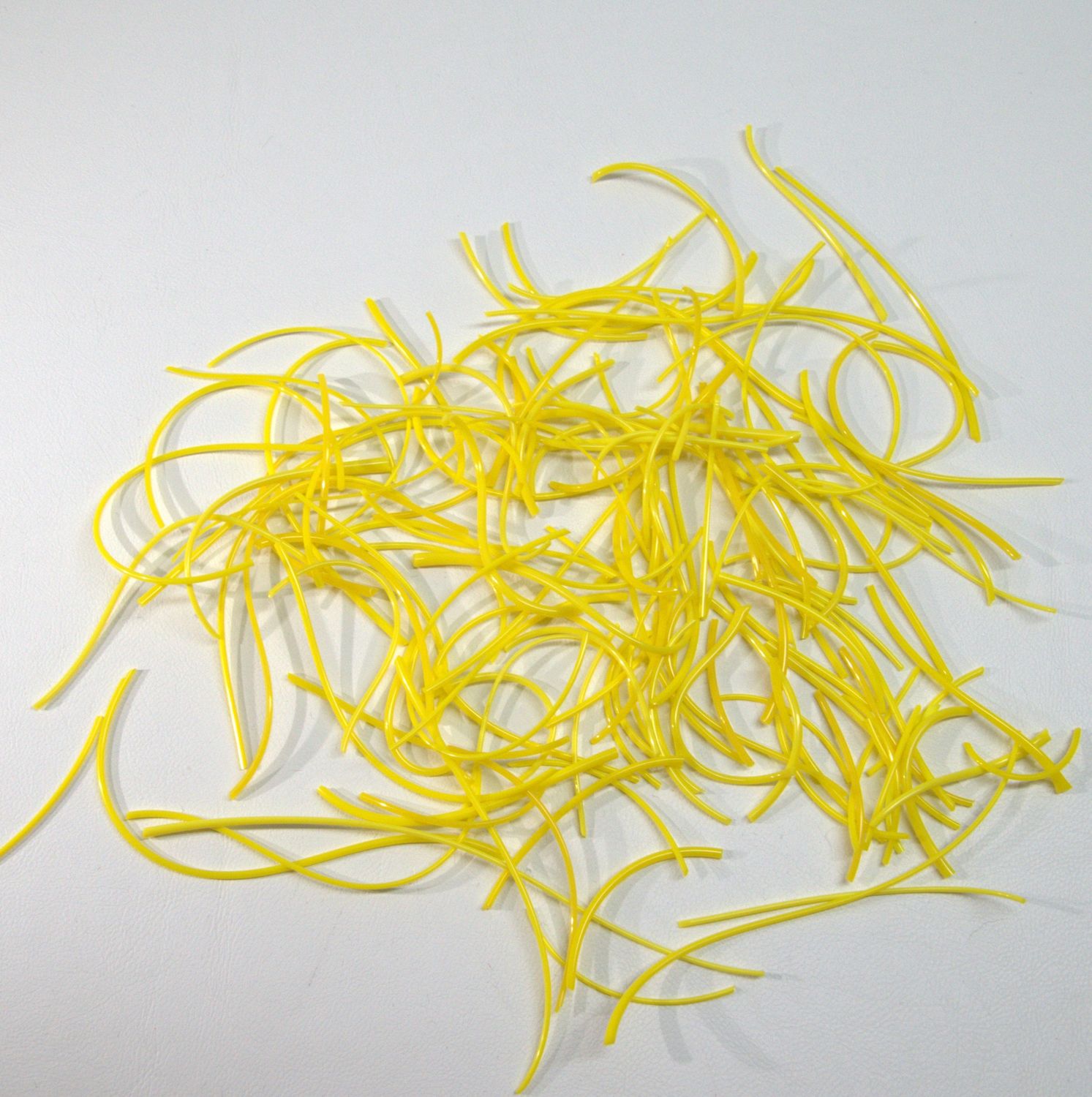 BE0220 Sunflower Yellow Snippets