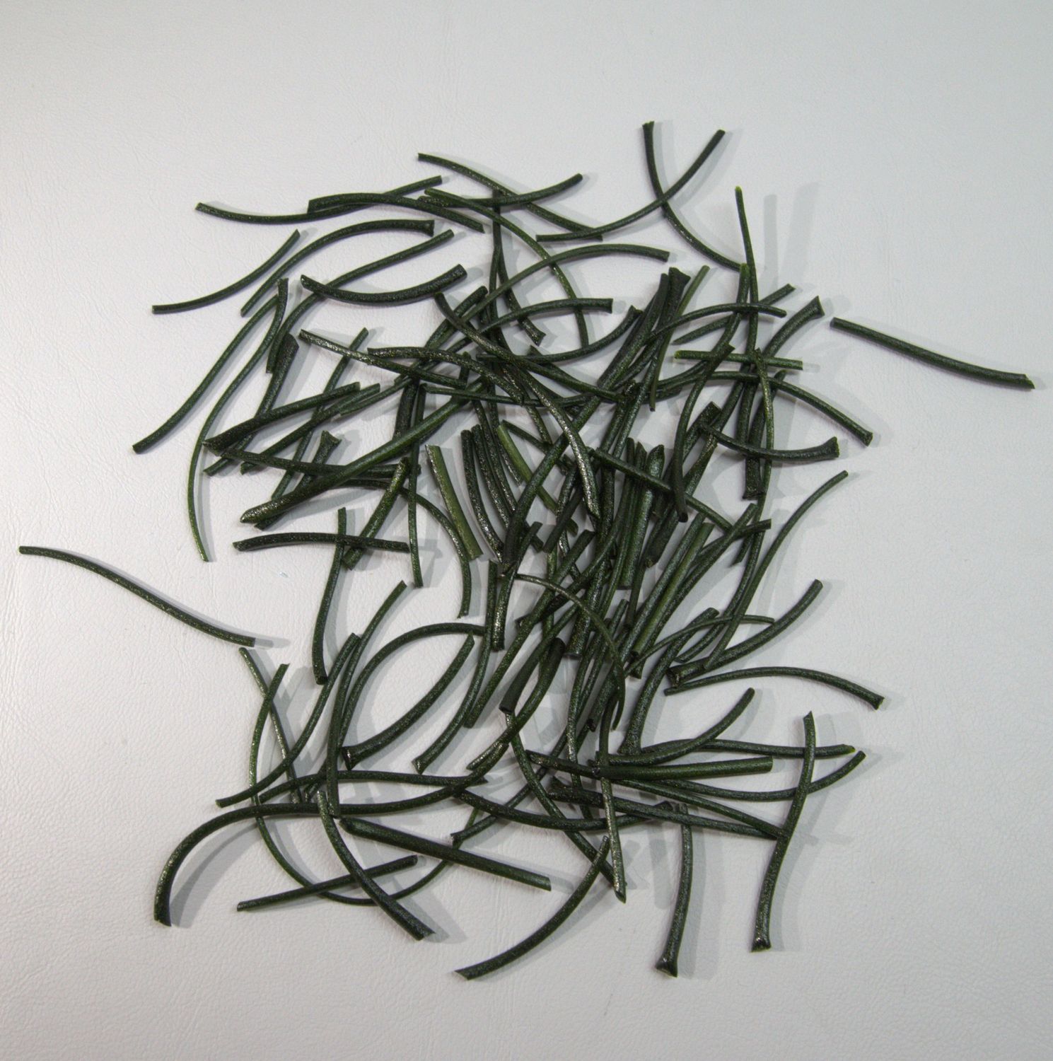 BE1412 Light Aventurine Green Snippets