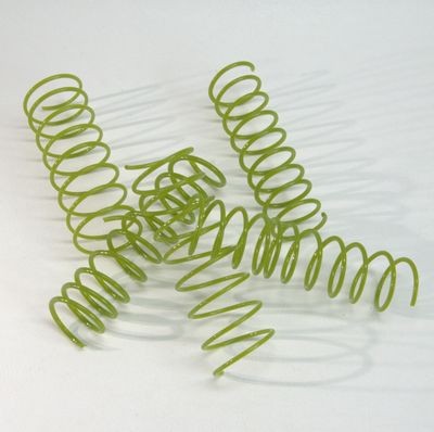 BE0312 Pea Pod Green Curls