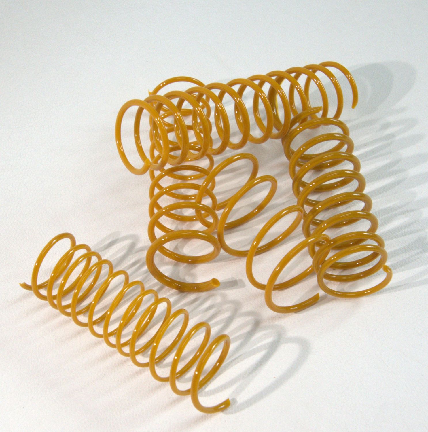 BE0337 Butterscotch Curls