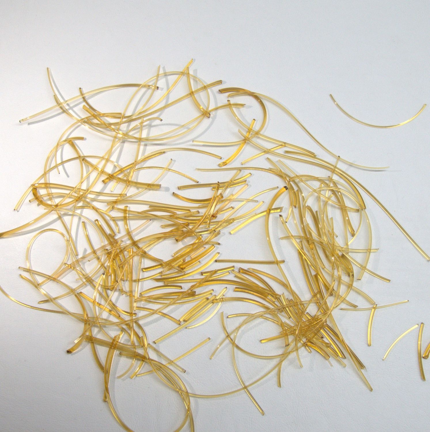 BE1137  Medium Amber Snippets