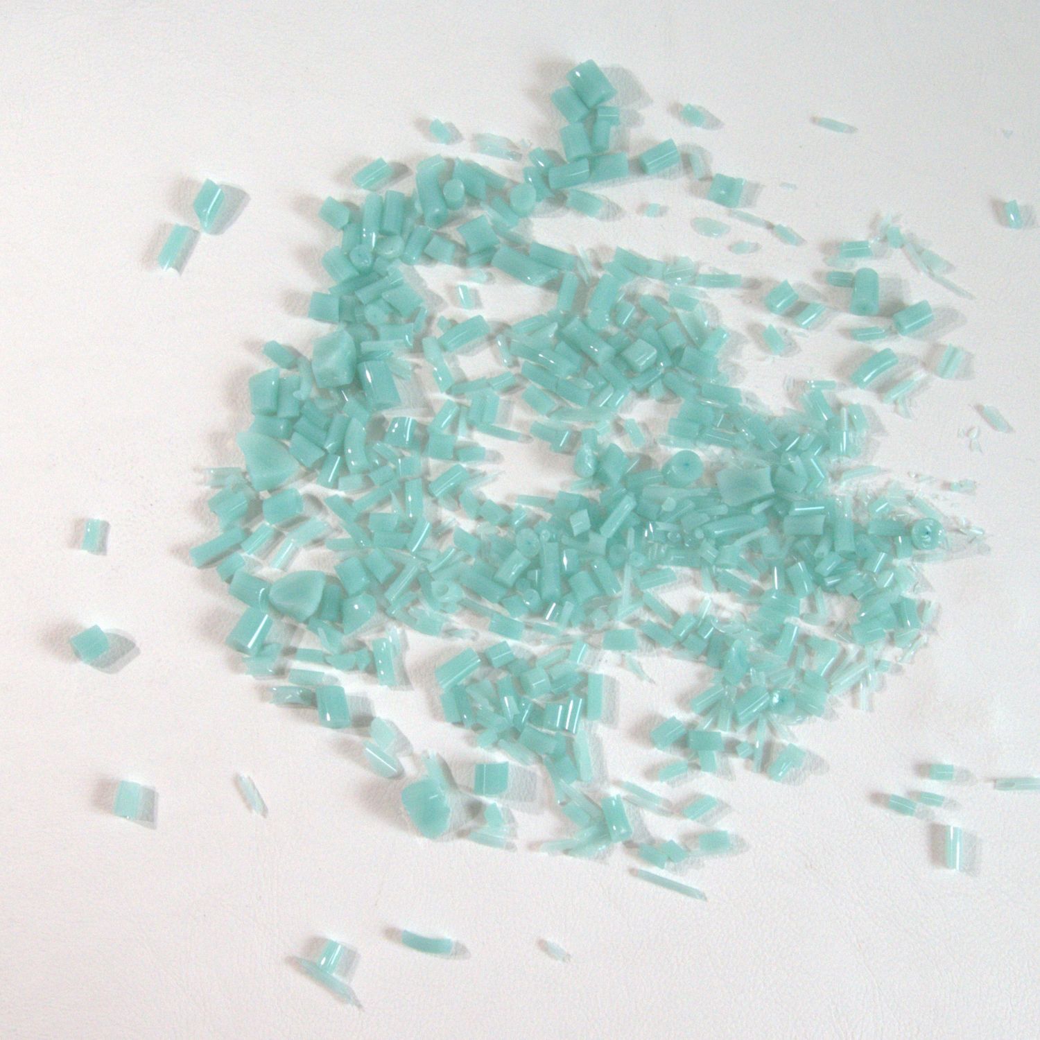 BE0161 Robin's Egg Blue Bits'n'Pieces