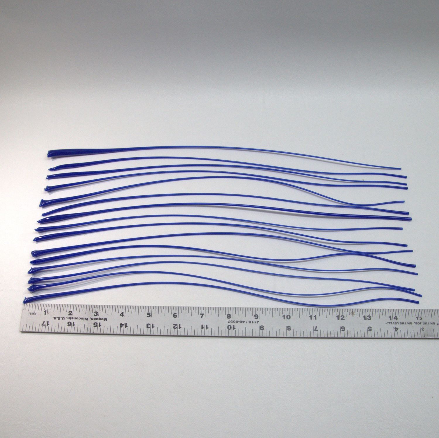 BE0147 Deep Cobalt Blue Straighter Vitrigraph