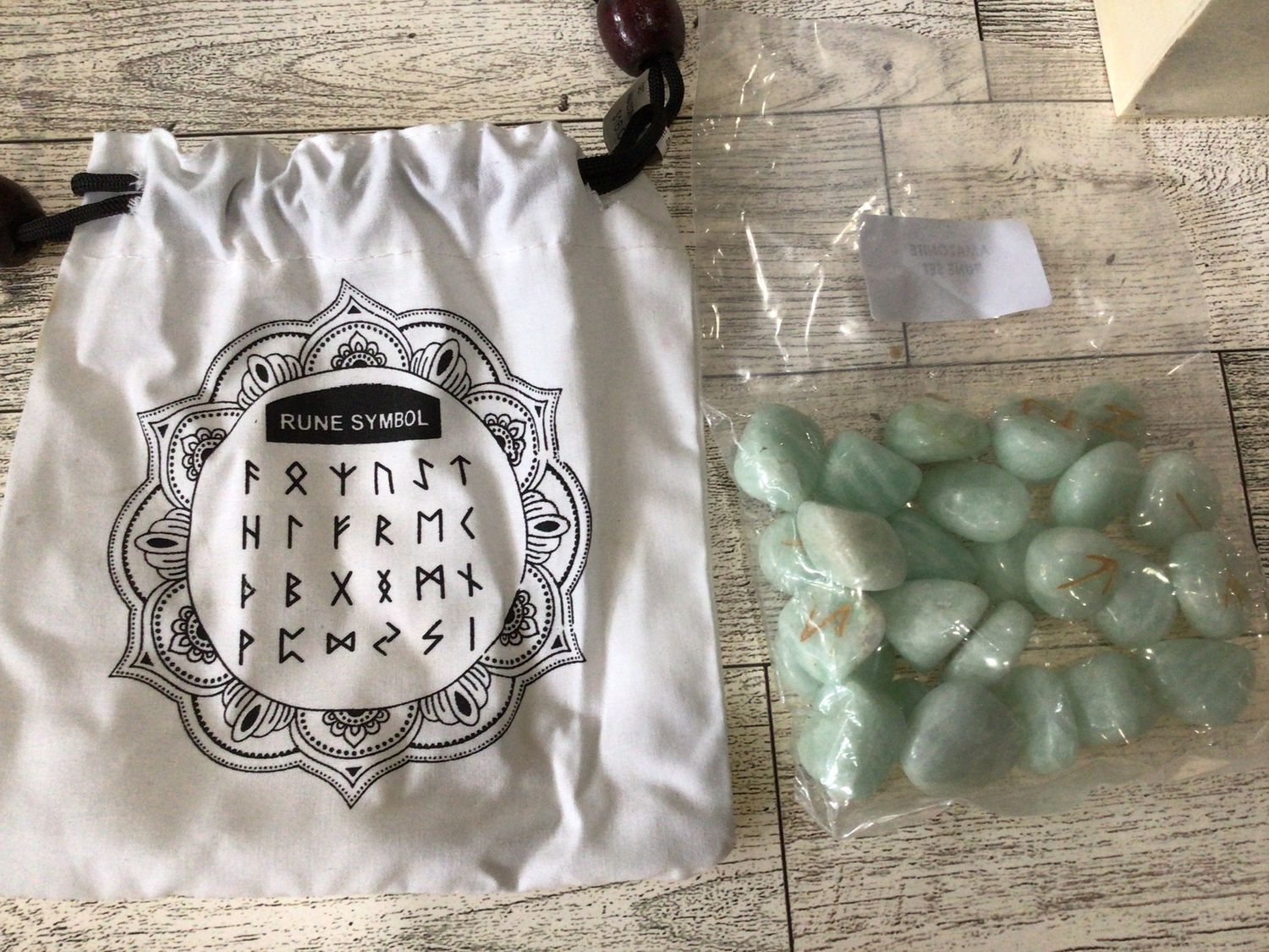 Amazonite Rune Set