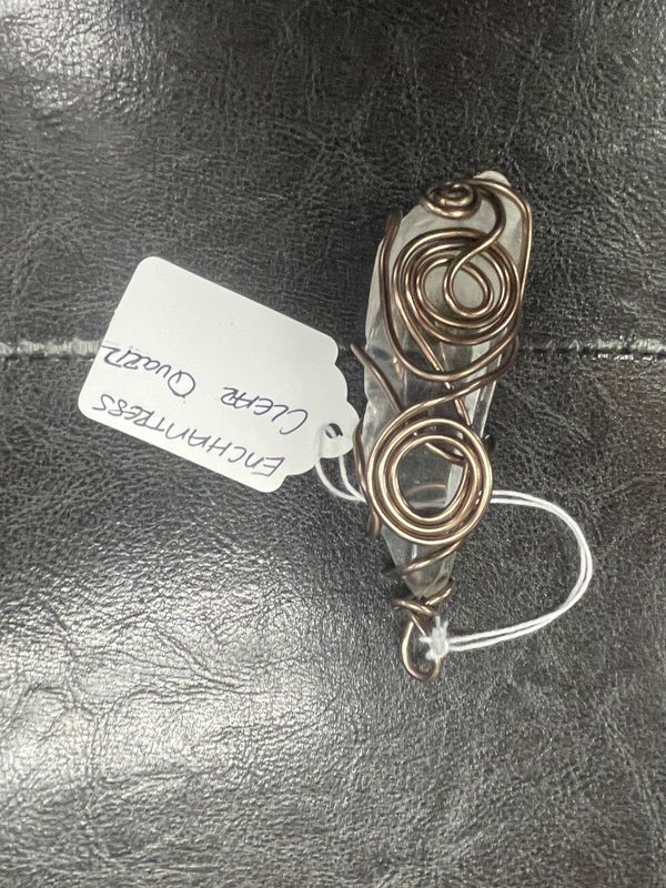 Enchantress (Clear Quartz)