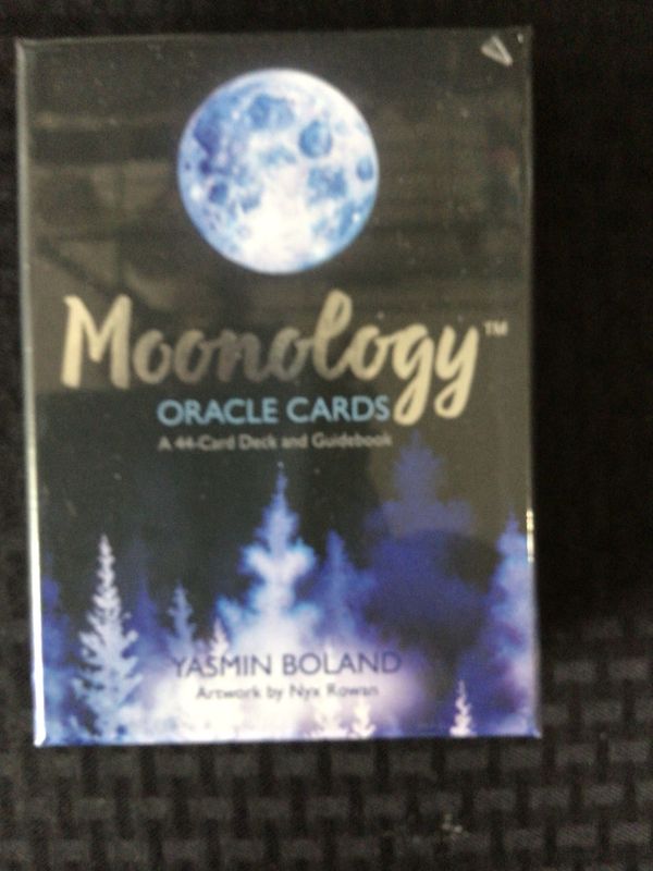 Moonology Oracle