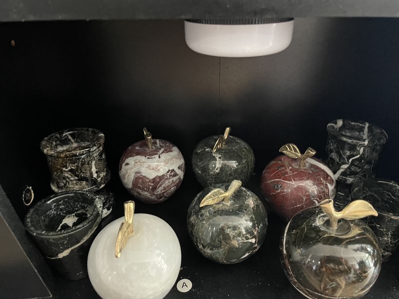 Red Zebra Apple 2.5''