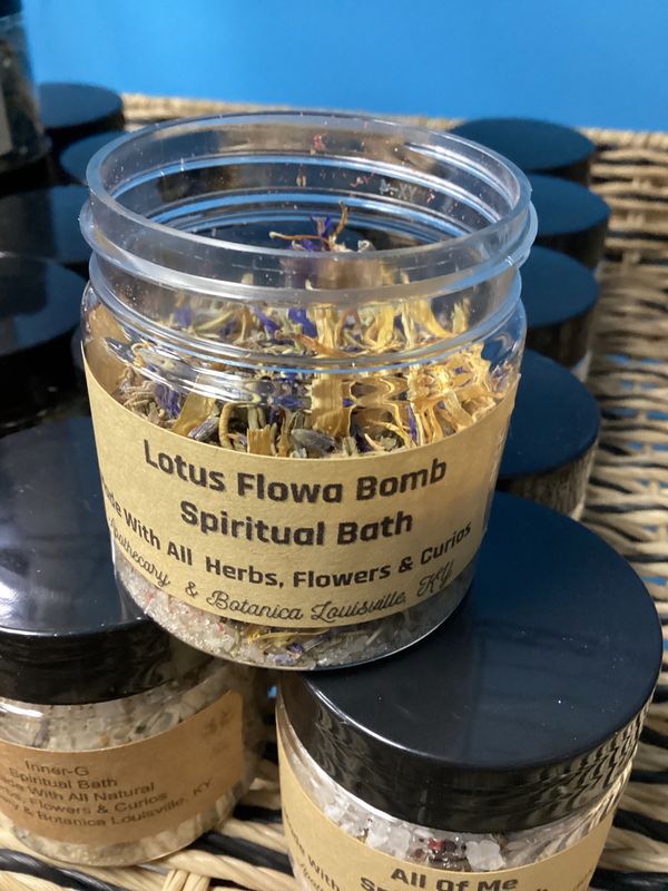 Lotus Flowa Bomb Bath
