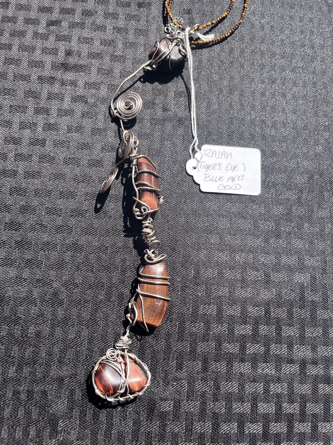 Tiger's Eye Blue and Gold (Rajah)