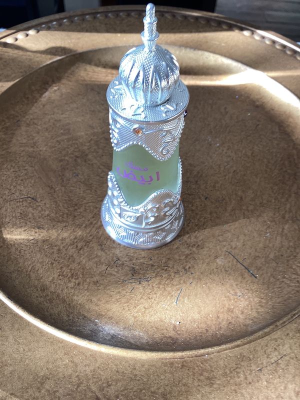 Musk Abiyad  - Oyalade Signature Scent