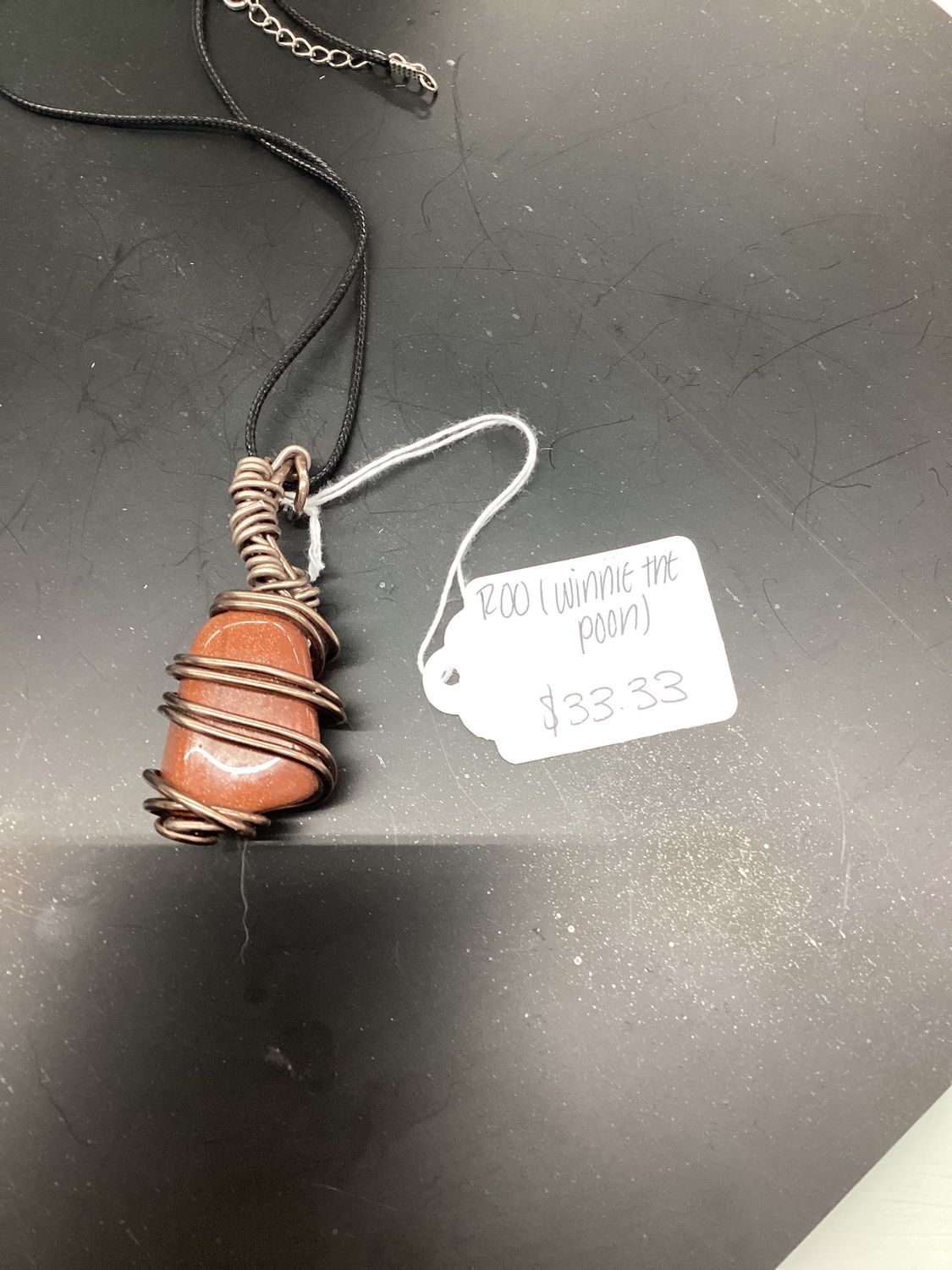 Roo (Brown Goldstone)