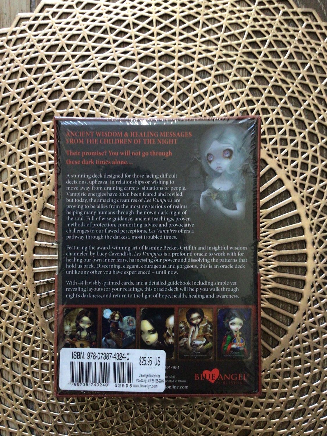 Les Vampires Oracle Cards